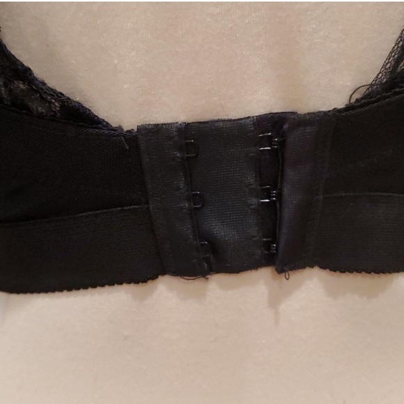 *Rare* Vintage Black Lace Open Back Corset Crop Top - Picture 5 of 15